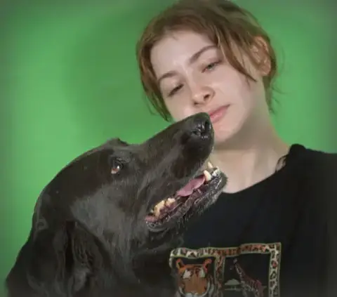 Sadie photo 2