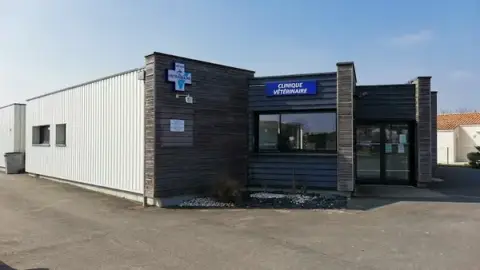 Clinique vétérinaire du Val de Gères - Surgères - Sevetys
