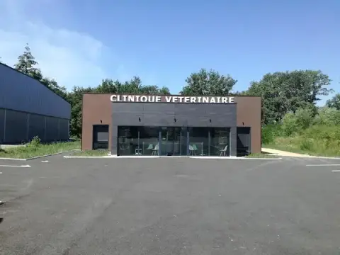 Two Rivers Veterinary clinic
