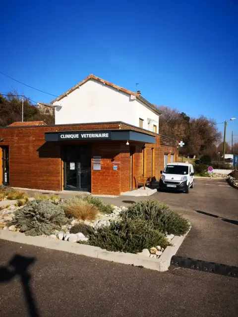 Viviers Veterinary Clinic