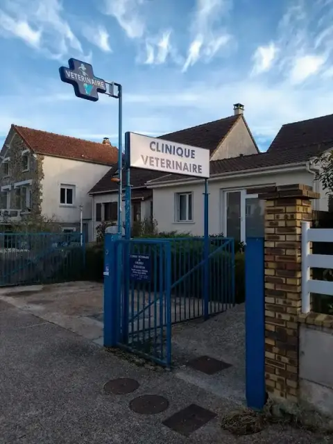 VETERINARY CLINIC Cressely