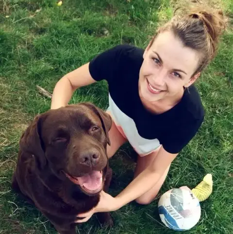 Maylie Faure - Ostéopathie Animale