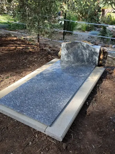Pompes funèbres animalières pour animaux chien chats, taxi animalier funeraire, obsèques cremation (nice cannes frejus )