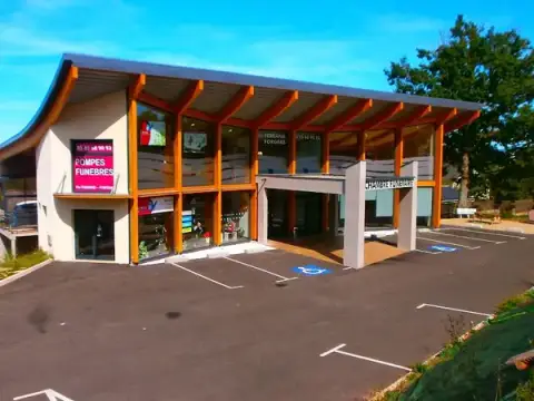 Centre Funéraire Ferrand-Forgeas