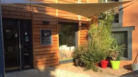 VETERINARY CLINIC OF PEACE