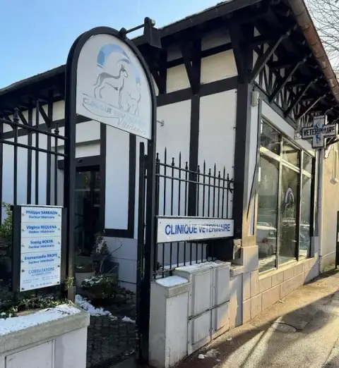 Veterinary clinic Sarrazin Requena etBodin