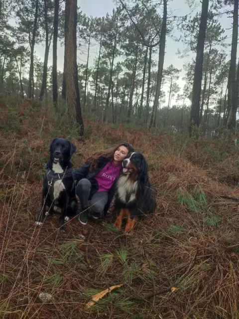 Marie éducatrice canin & praticienne en EMDR animal | Morbihan & Finistère
