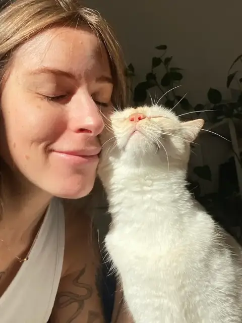 PausePapouilles - Pet sitter pour chats & chiens parisiens
