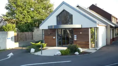 Veterinary Clinic Eiffel