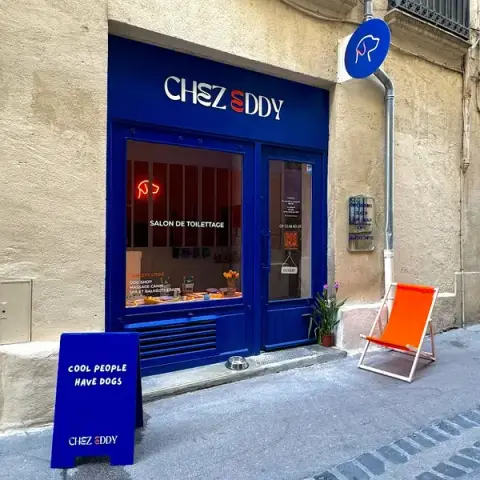 CHEZ EDDY - concept store canin - toilettage -shop